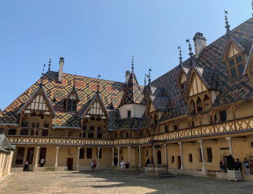 Besuch des Hôtel-Dieu Museum in Beaune