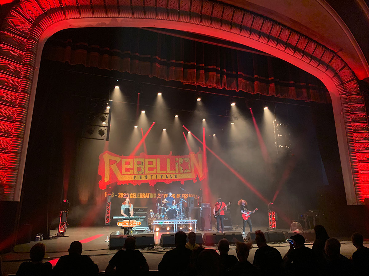 Blyth Power spielen im Opera House ihre zweite Show am Rebellion Festival 2023