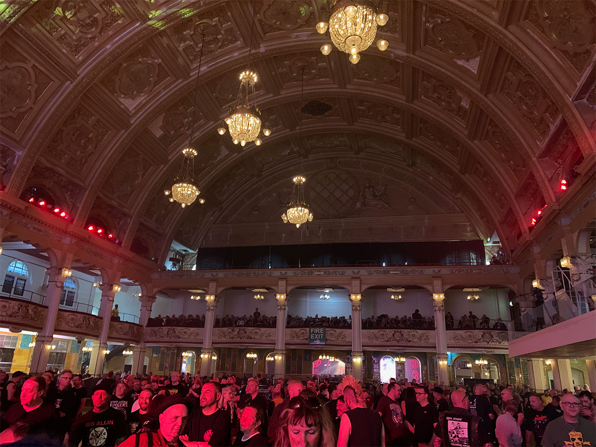 Der Empress Ballroom in den Winter Gardens in Blackpool vor dem UK Subs Konzert